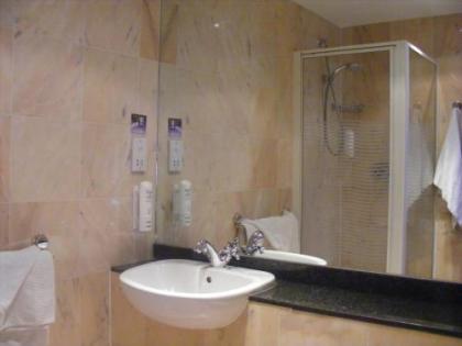 Mermaid Suite Hotel - image 9