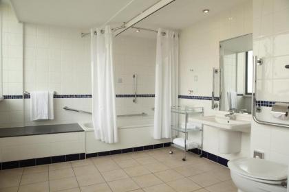 Holiday Inn Bloomsbury - image 10