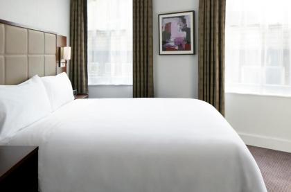 Club Quarters HotelTrafalgar Square - image 12