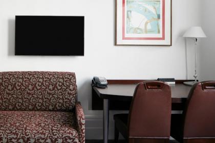 Club Quarters HotelTrafalgar Square - image 19