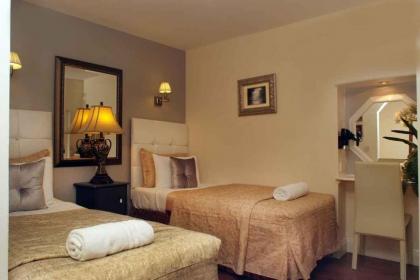 Piccolino Hyde Park Hotel - image 17