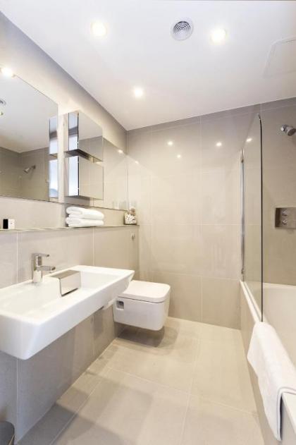 Templeton Place by Supercity Aparthotels - image 12