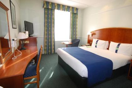 Holiday Inn London Oxford Circus - image 4