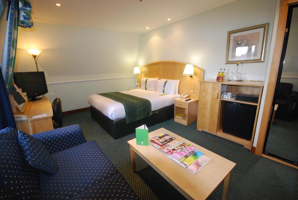 Holiday Inn London Oxford Circus - image 5