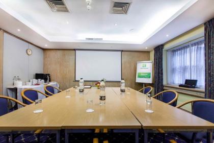Holiday Inn London Oxford Circus - image 8