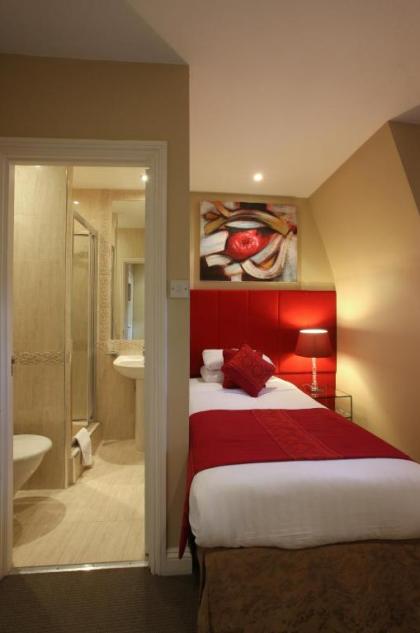 New Linden Hotel - image 19