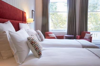 54 Queen's Gate Hotel - image 7