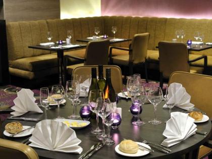 DoubleTree By Hilton London - West End - image 16