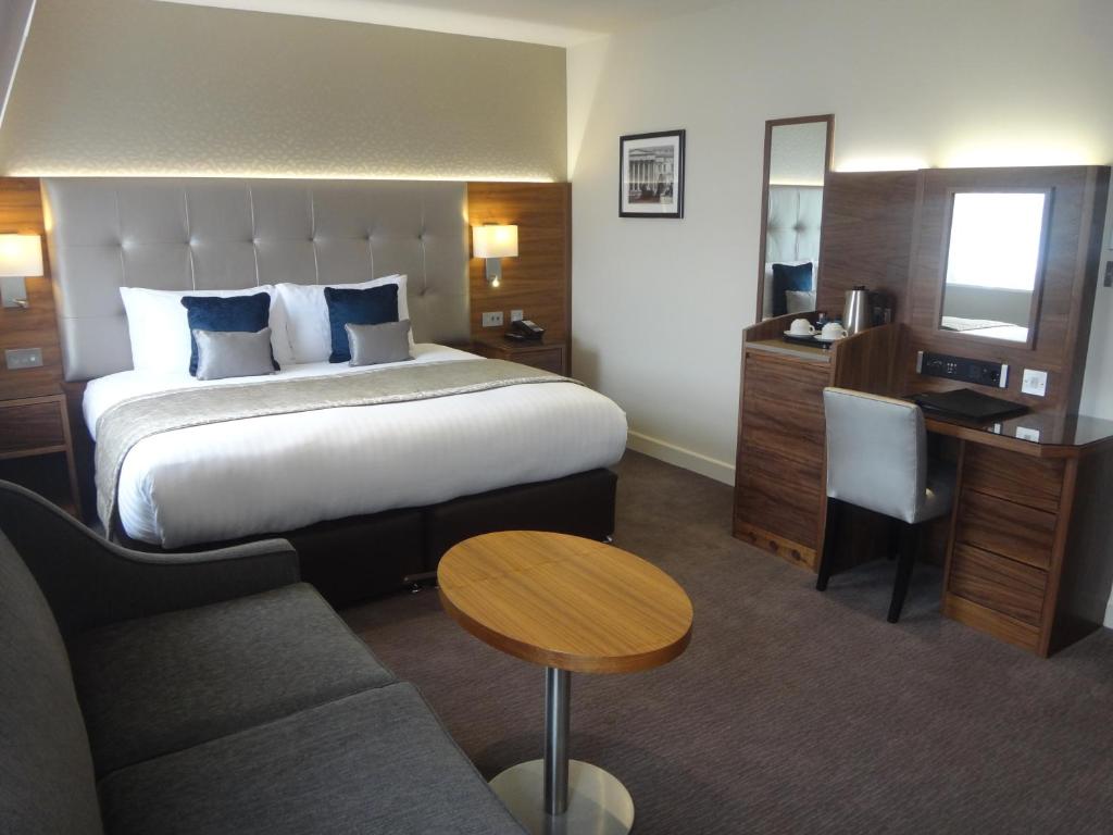 Norfolk Towers Paddington - image 4