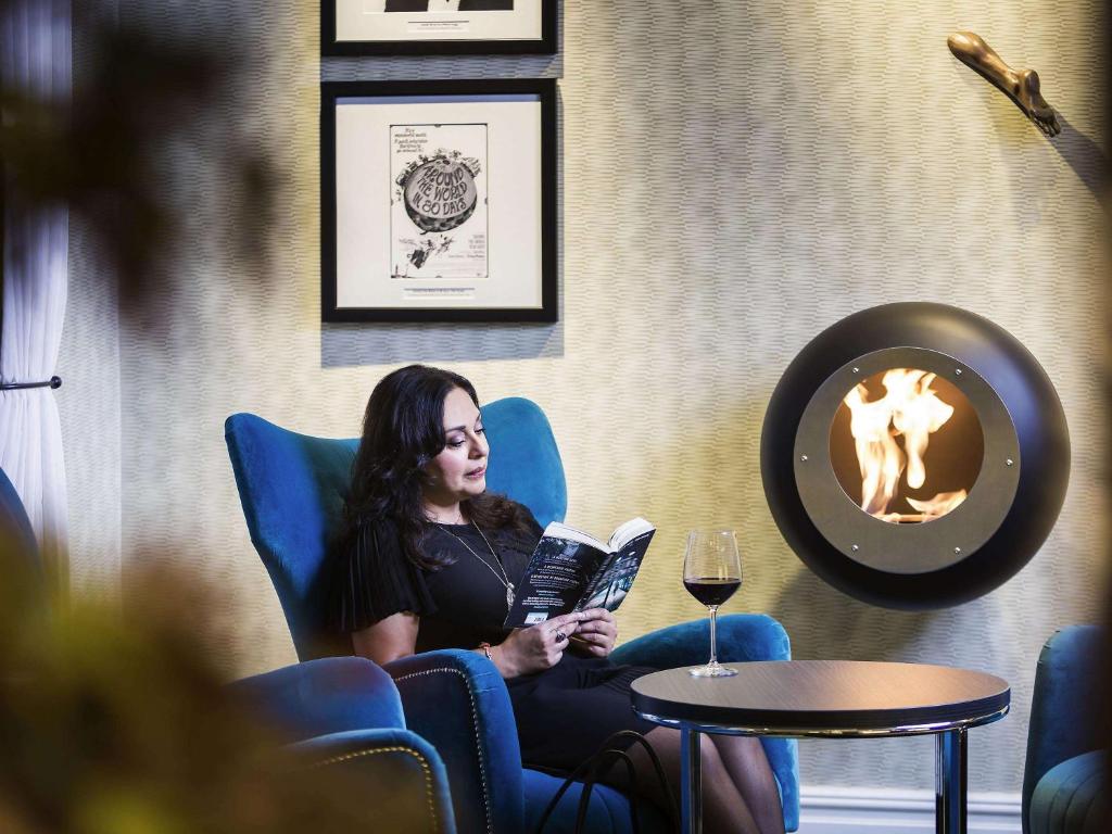 Mercure London Hyde Park Hotel - image 7