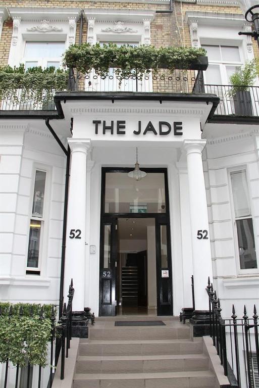 The Jade - main image