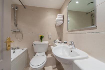 Mercure London Kensington Hotel - image 6