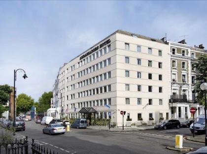 Ambassadors Hotel - image 18