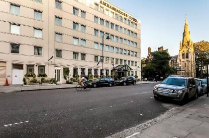 Ambassadors Hotel - image 2