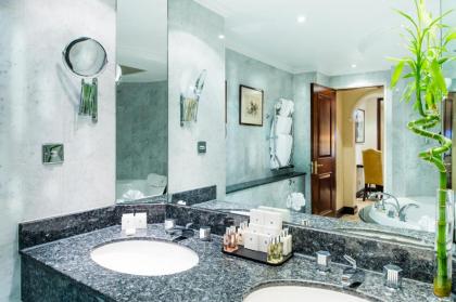 Millennium Gloucester Hotel London - image 18