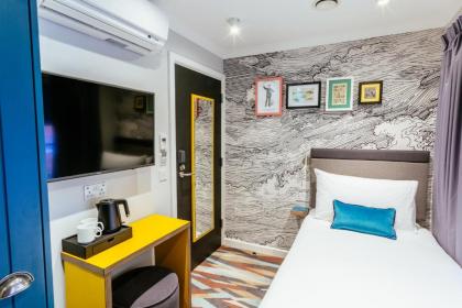 Oliver Plaza Hotel - image 10