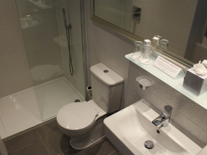 Saint George's Hotel - image 2
