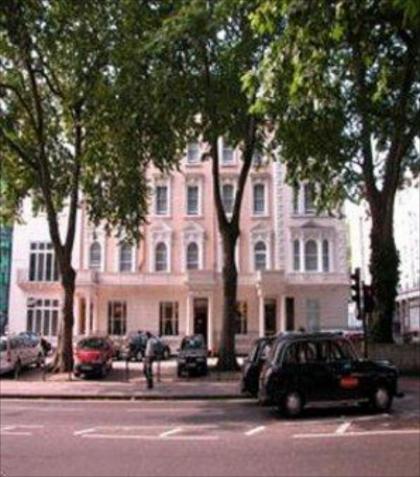 Westpoint Hotel - image 7