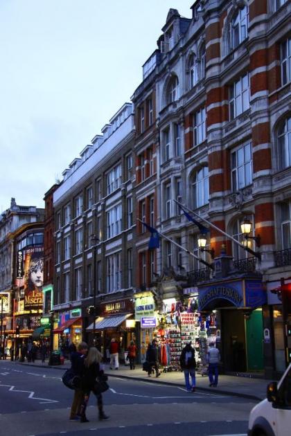 The Piccadilly London West End - image 11