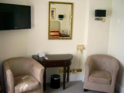 Hotel La Place - image 11