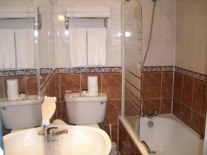 Hotel La Place - image 6