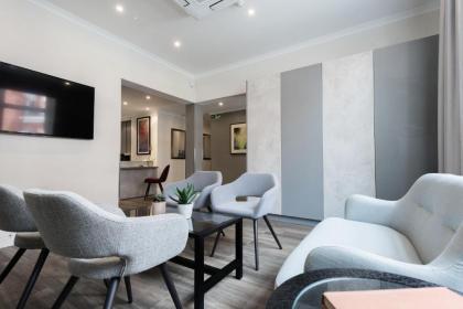 Blandford Hotel - image 16