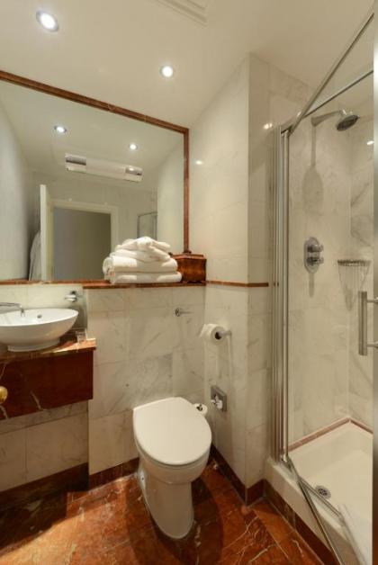 Twenty Nevern Square Hotel - image 12