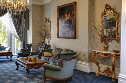 Best Western Swiss Cottage Hotel - image 16