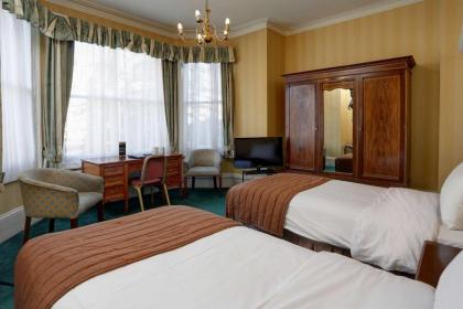 Best Western Swiss Cottage Hotel - image 17