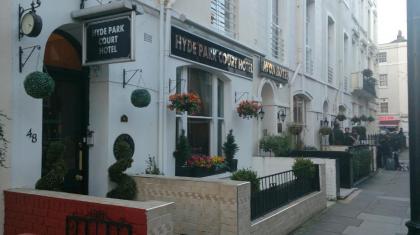 Hyde Park Court Hotel - image 1