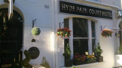 Hyde Park Court Hotel - image 18