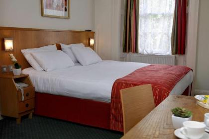 Queensway Hotel Sure Hotel Collection by Best Western - image 19