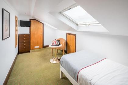 Abbey Hotel - image 20