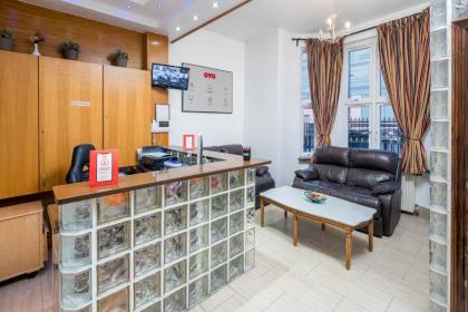 Abbey Hotel - image 4