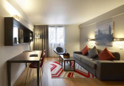 Citadines Trafalgar Square Apartments - image 10