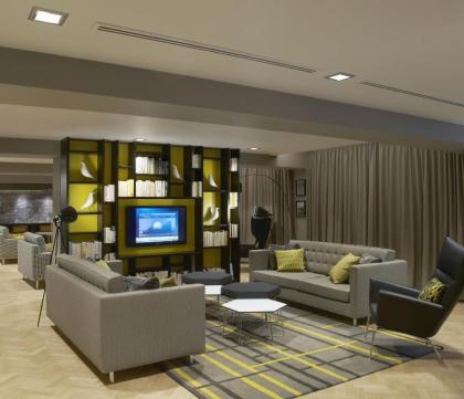 Citadines Trafalgar Square Apartments - image 13