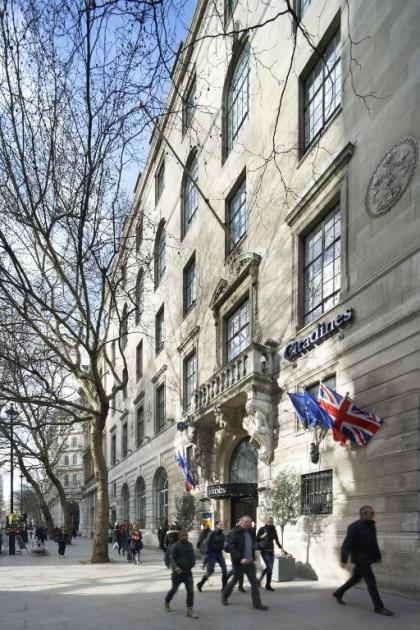 Citadines Trafalgar Square Apartments - image 3