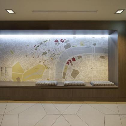 Citadines Trafalgar Square Apartments - image 4