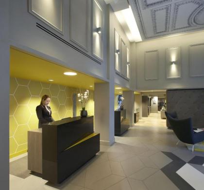 Citadines Trafalgar Square Apartments - image 7