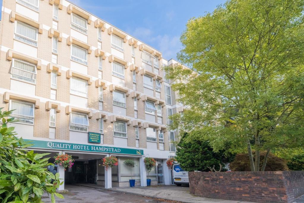 Quality Hotel Hampstead - main image