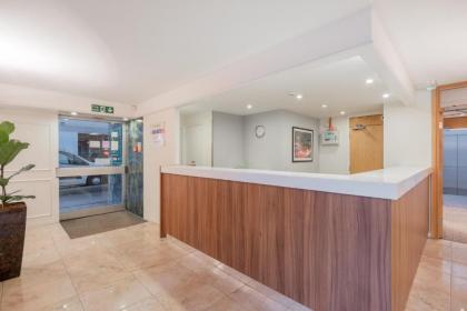 Quality Hotel Hampstead - image 14