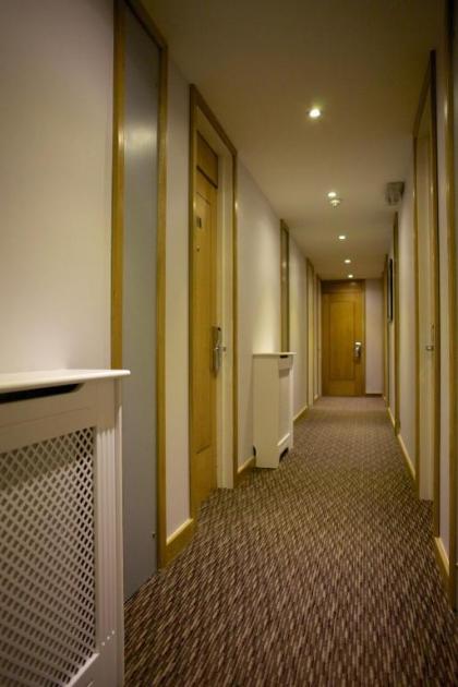 Quality Hotel Hampstead - image 18