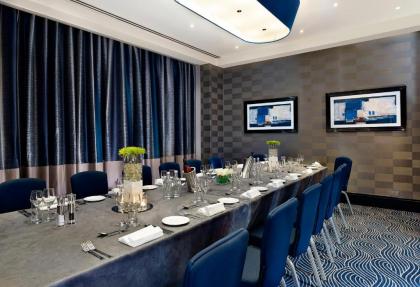DoubleTree By Hilton London Victoria - image 6