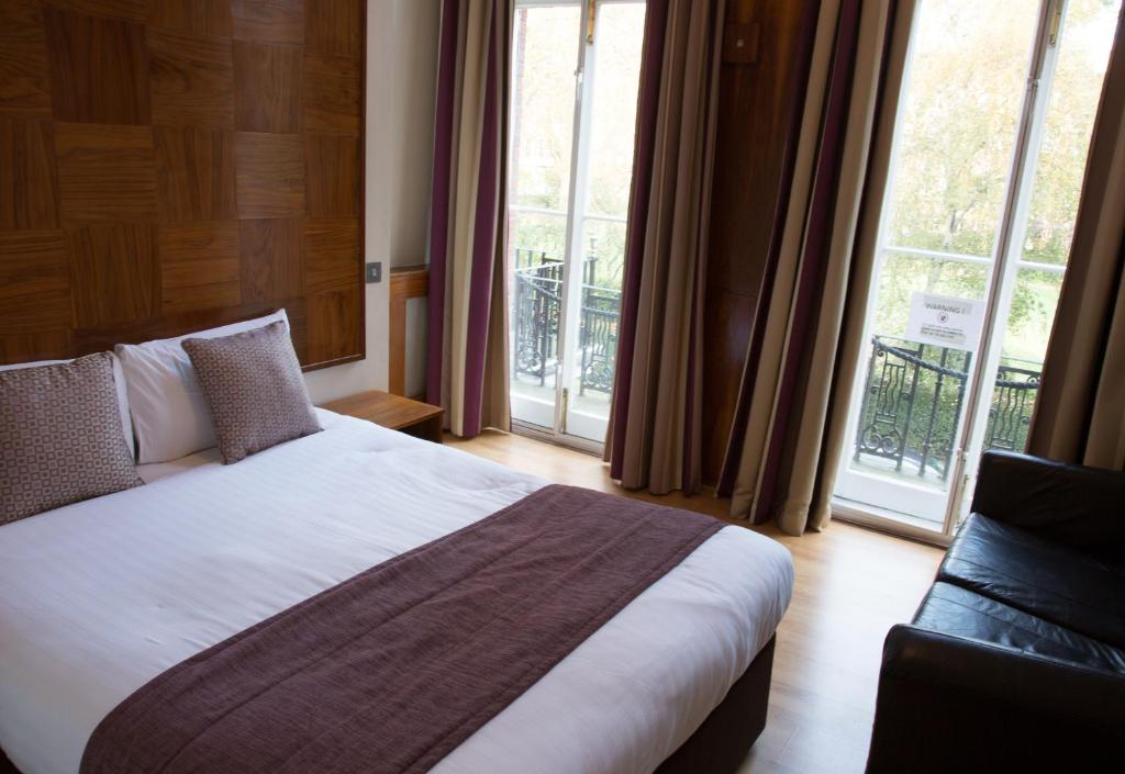 Garden View Hotel - image 4