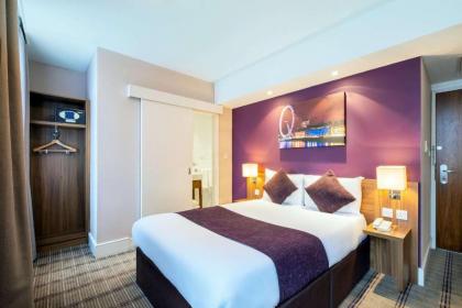 Comfort Inn Kings Cross - image 1