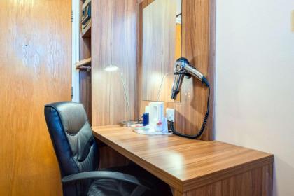 Comfort Inn Kings Cross - image 5