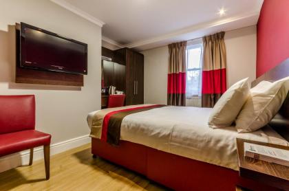 Royal Cambridge Hotel - image 11