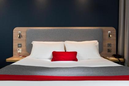 Holiday Inn Express London-Hammersmith - image 13