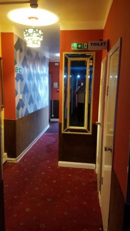 City View Hotel Roman Road - image 18