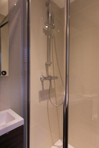 News Hotel Charlotte&Tottenham Rooms&Flats by DC London Rooms - image 3